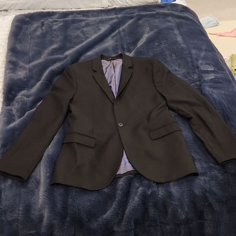 Black Topman black skinny fit blazer size 40R, new with tags and extra buttons!